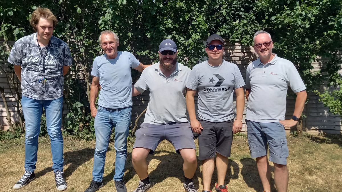 Prototype Projects goes bushcraft wild Prototype Projects goes bushcraft wild